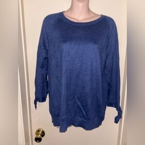 Lands' End. Blue Blouse 3/4 Sleeve . Size M